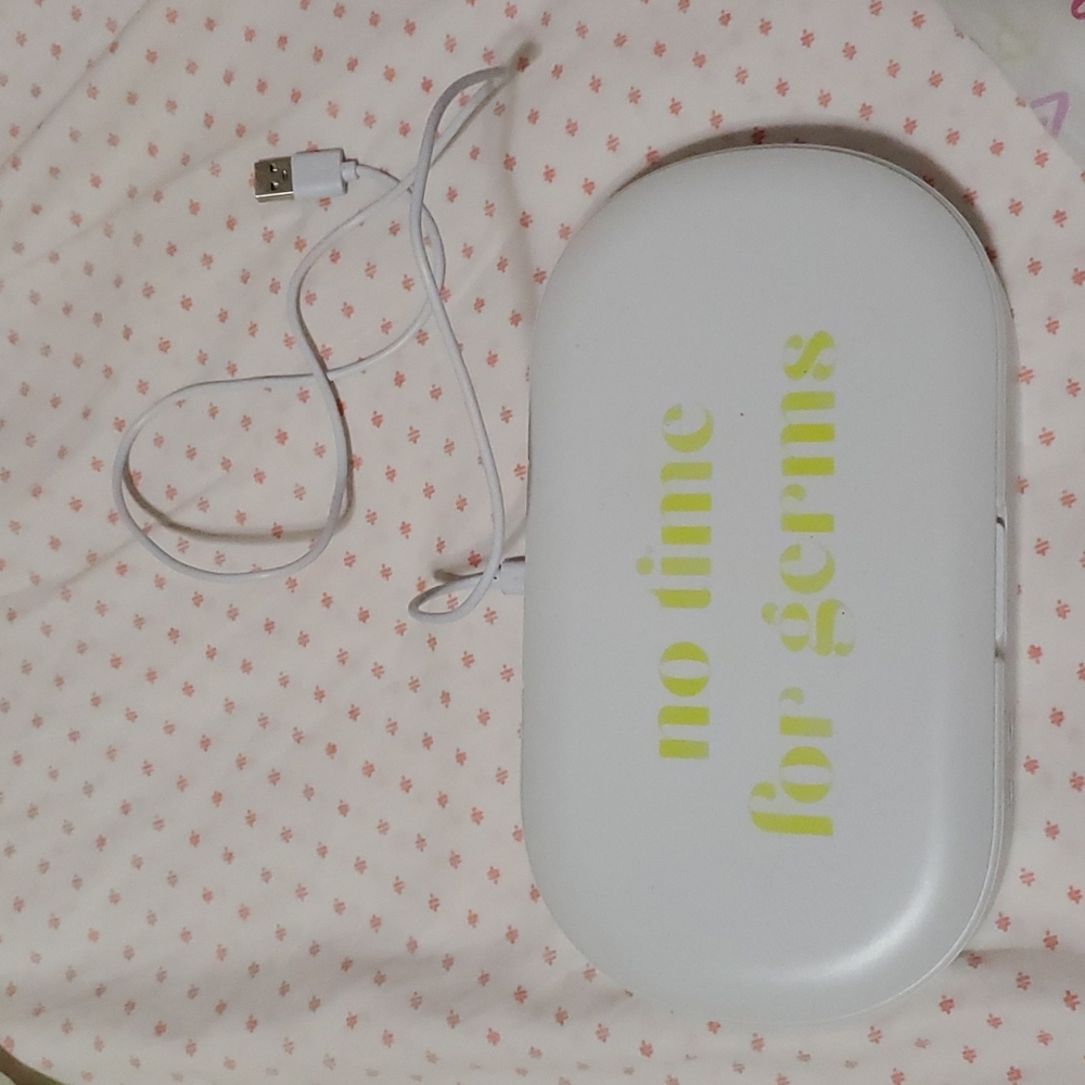 🦠🧫UV Sanitizer with Colored Text🧫🦠